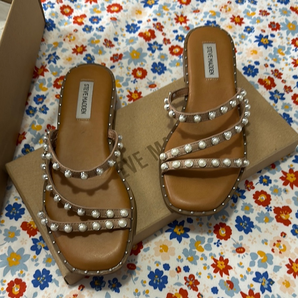 Steve Madden Pearl Embellished Sandals